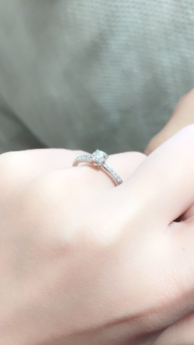 サンドリヨン。輝きを増す為に、ミル打ち無しでお願いしました。