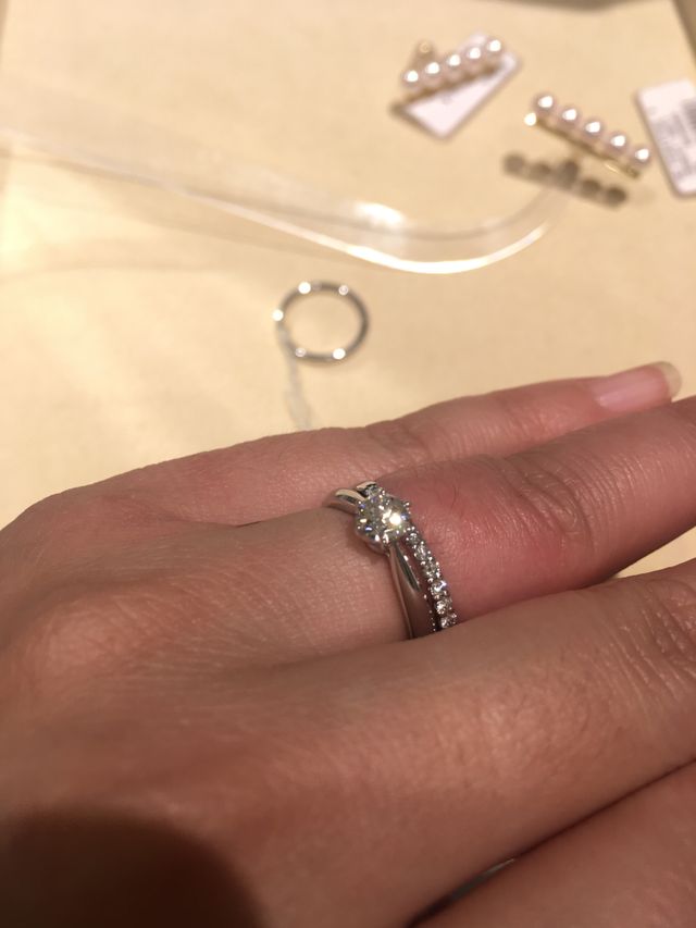 ハーフエタニティと重ね付け