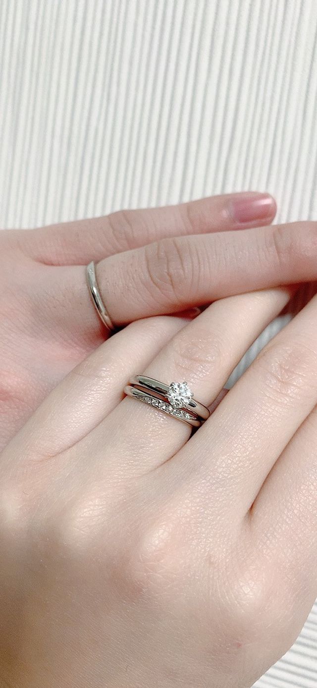 アリエルは婚約指輪と合わせてもオシャレで気に入っています！