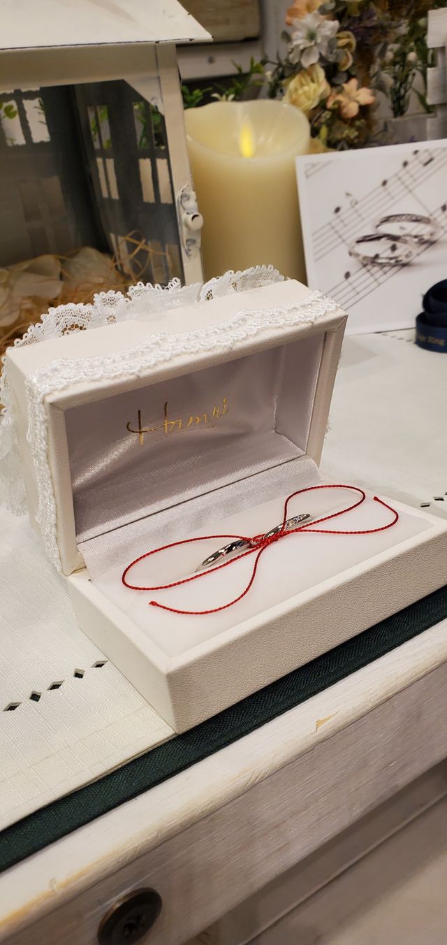 受け渡しは作成から一ヶ月半後。飾り付けが可愛かったです！