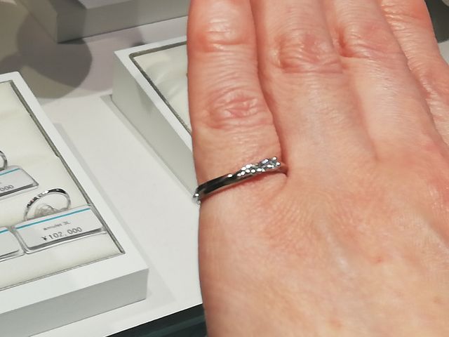 ダイヤモンドが、キラキラで、まばゆいほどです