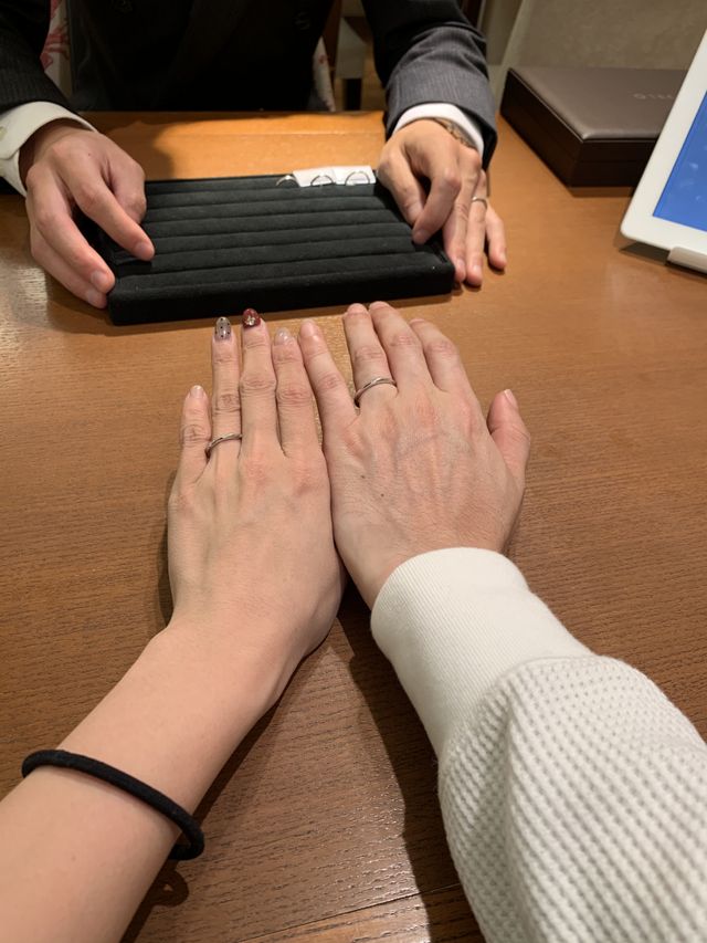 着用して遠くから撮影したものです。