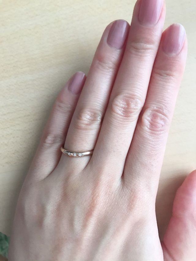 付けてみると、手に馴染みます。