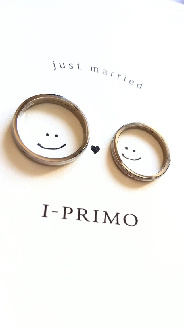 指輪購入時に頂いた専用用紙でニコチャンを演出。