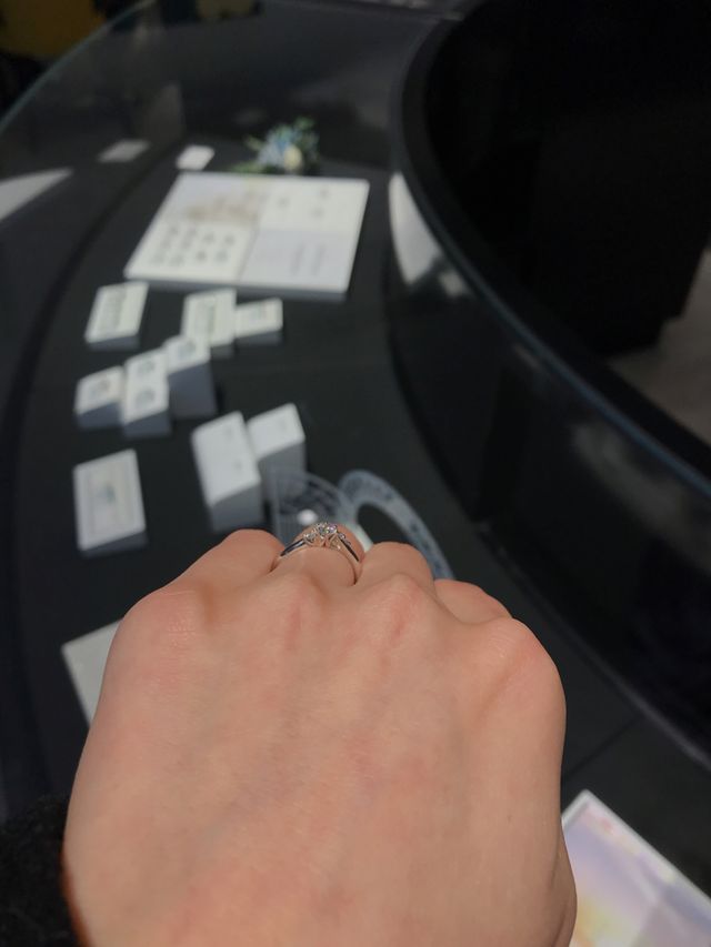 自分から見える側の横からはこんな感じです。