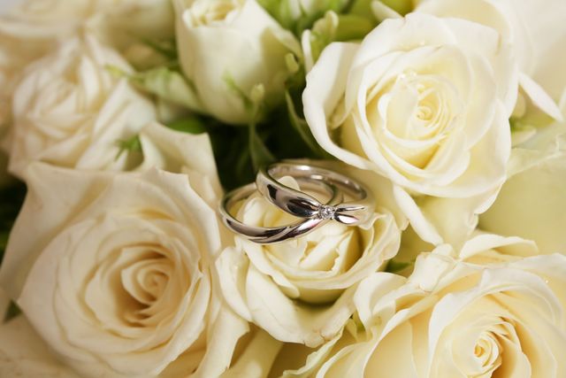 結婚式の際にカメラマンが撮影してくれたお気に入りの写真です。