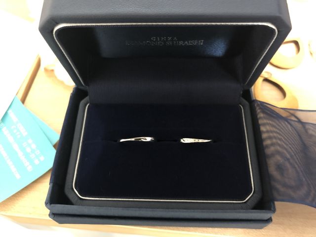 細身のタイプで少しねじれがあります。