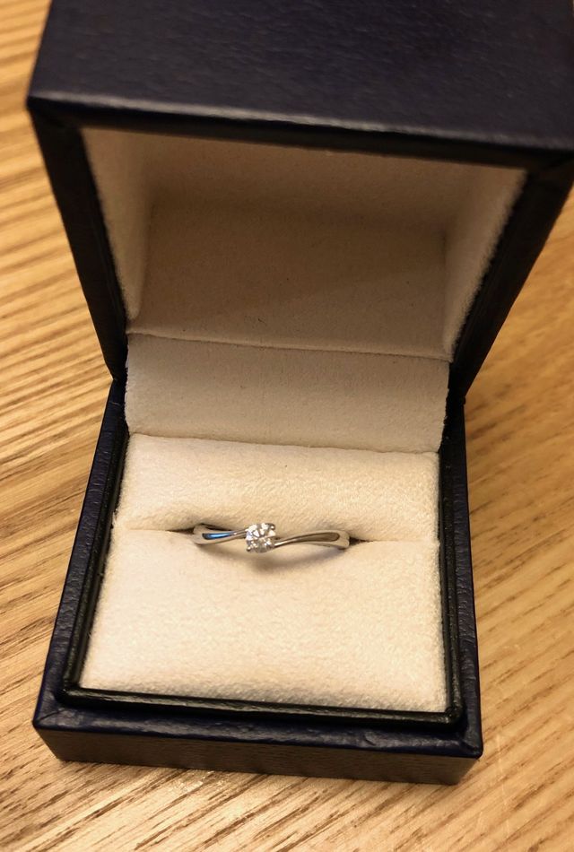ヴァンドーム青山のプラチナダイヤモンドリングです