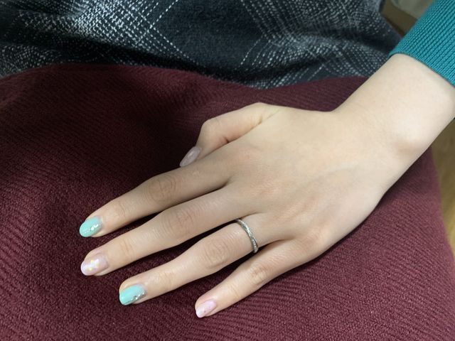 ダイヤがキラメキが見えて着用時はテンションが上がります。