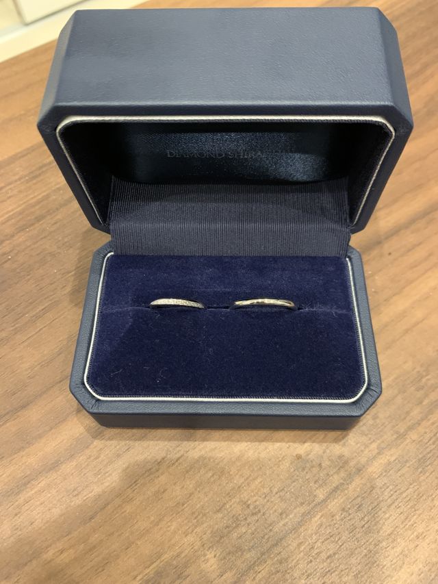 ペアで購入した指輪です。