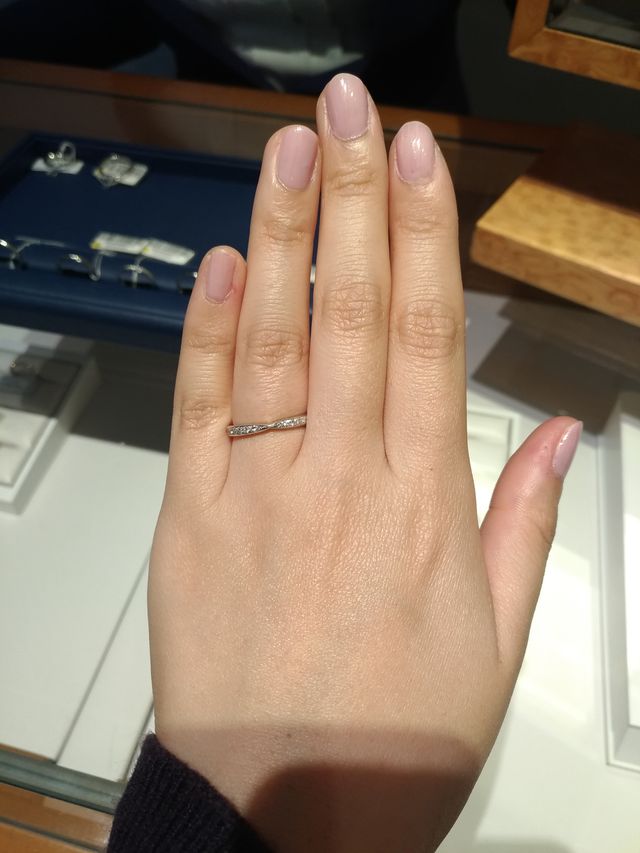 ティファニー風のDiana D．試着時の写真です