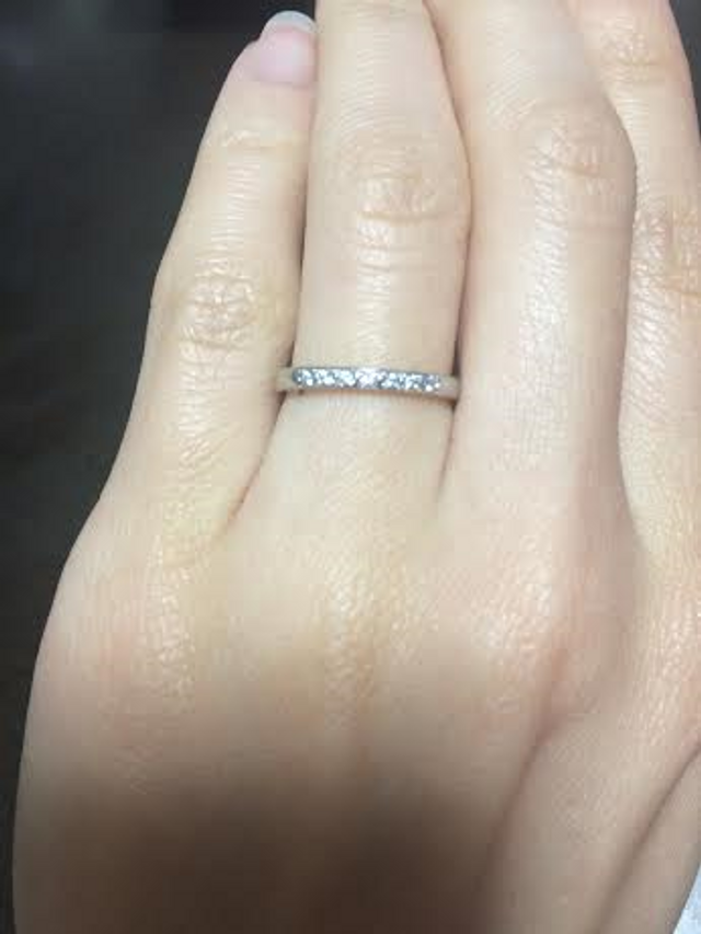 ピンクドルフィンの指輪