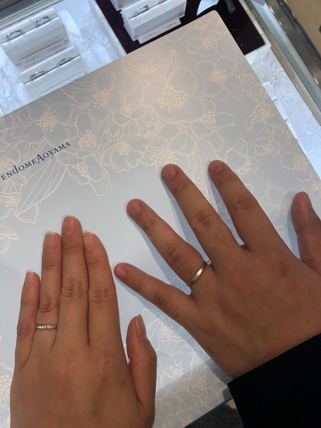 ペア感のあるデザインです。