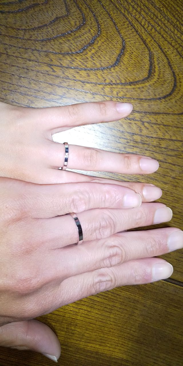 夫１８、５号。
妻９号。