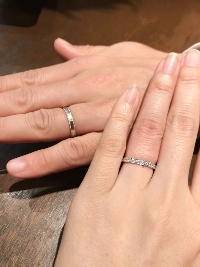 上下にぐるりと大きめのミルを入れて頂きました