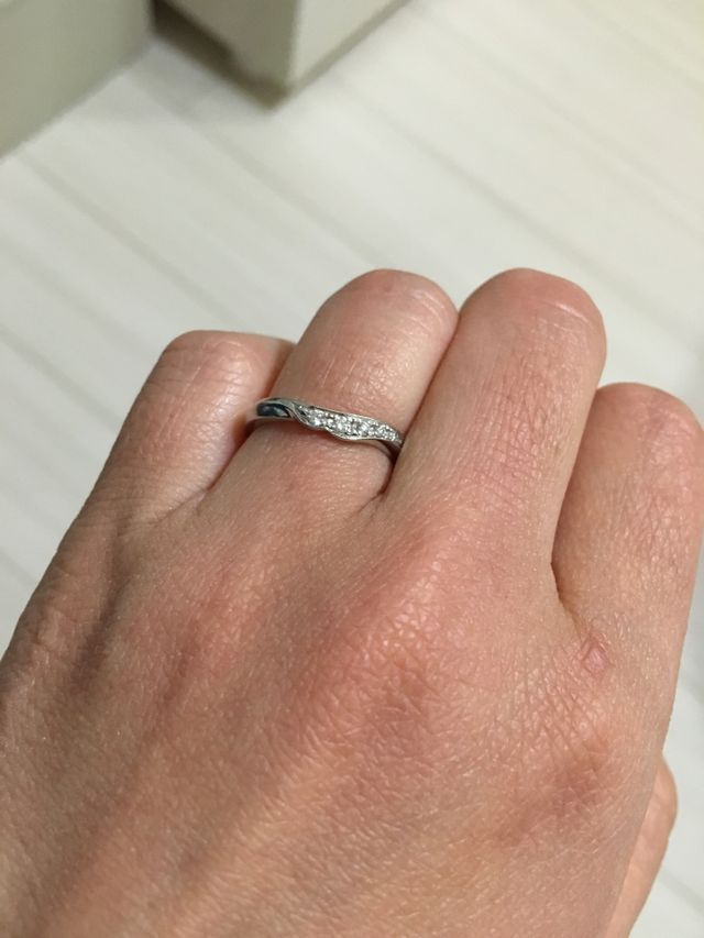 俄のマリッジリングです。