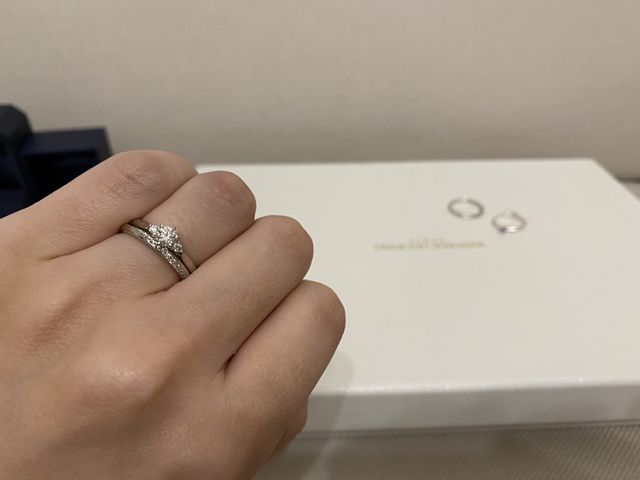 重ねたときに派手になりすぎないバランスのものを選びました。