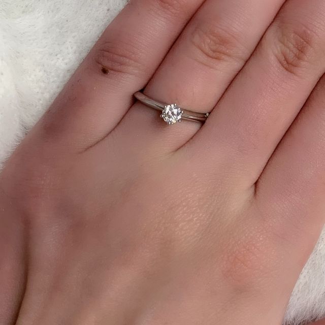 婚約指輪をいただいた帰り道に撮った写真です。