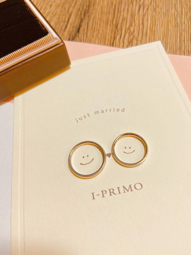 お写真、加工してしまいましたがシルバーです