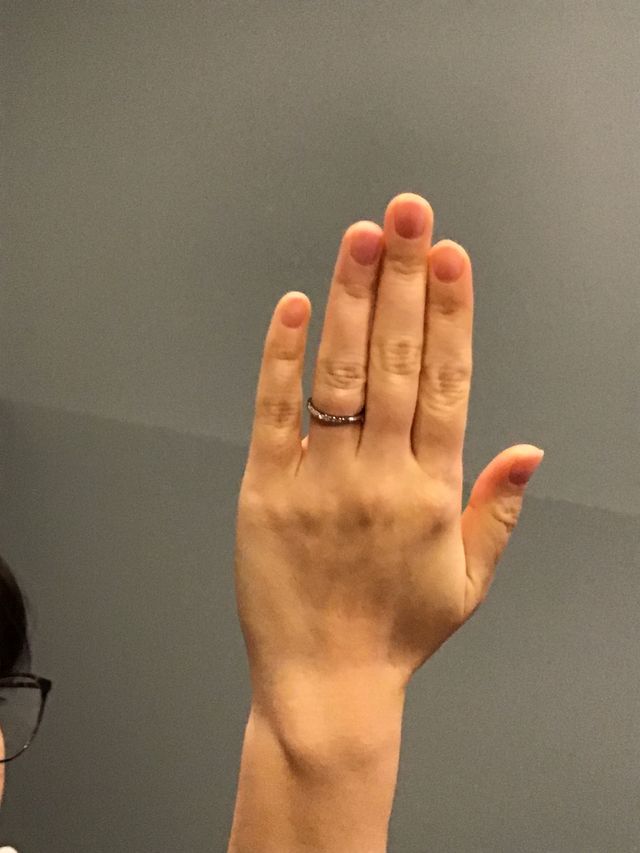 妻の結婚指輪