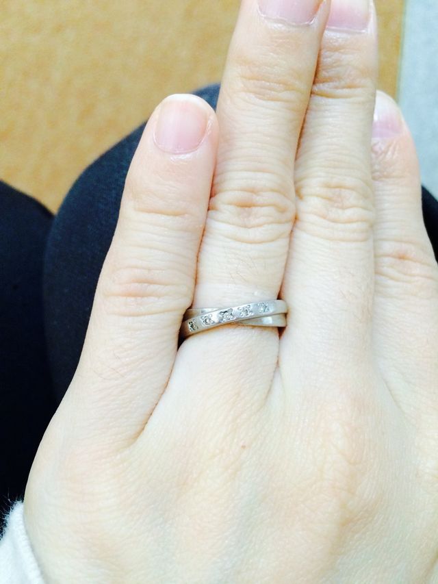 旦那と一生懸命選んだ指輪です。