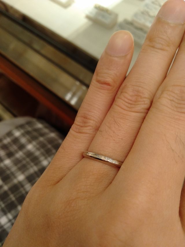 ミラーボールデザインの結婚指輪