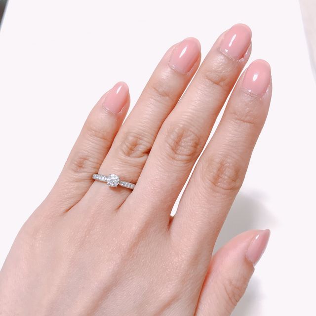 プレゼントしてもらって自宅で着けた写真です♪