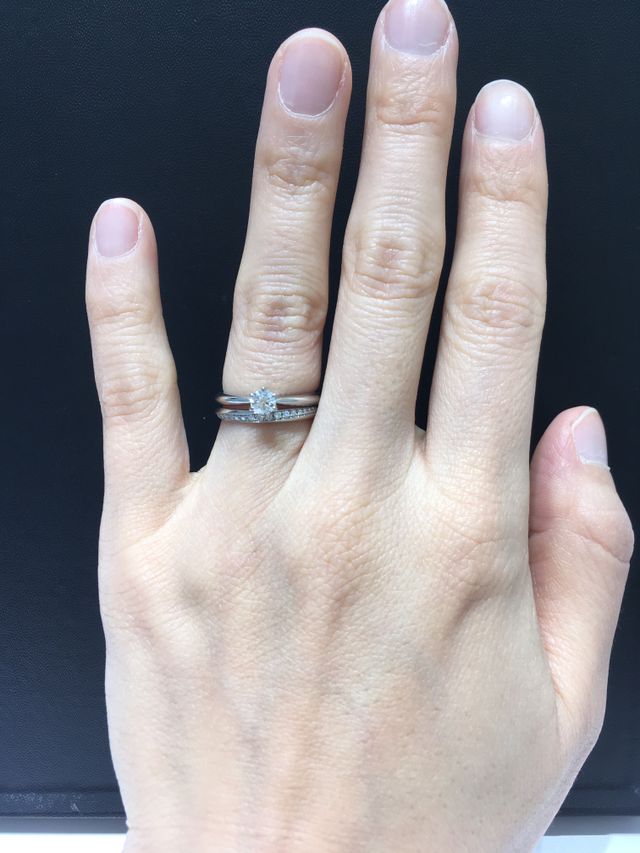 試着した中で1番好みの指輪でした！
