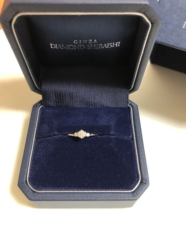 スマイリングジャスミンというデザインです。