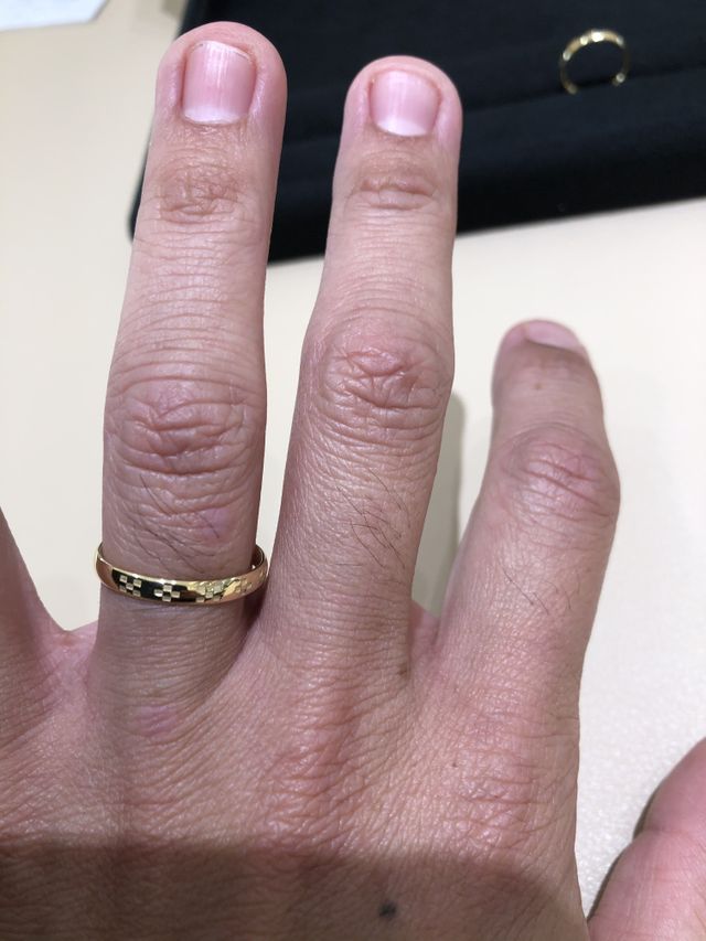 購入した結婚指輪が完成しました。
