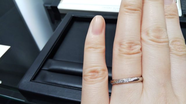 変わったデザインのものではなくシンプルなものを希望しました。