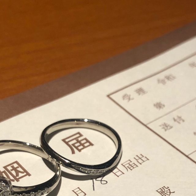 夫の指輪は、他で購入したので、私の結婚指輪のみ購入しました。