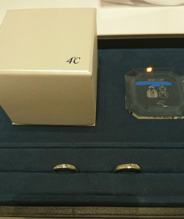 購入後、受け取りに行った際の写真です。