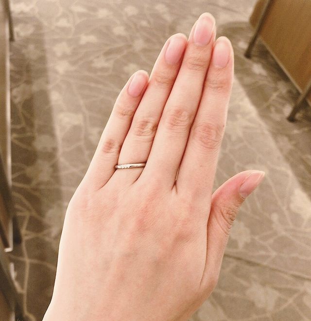 3粒ダイヤの結婚指輪