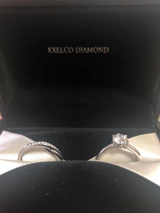 結婚指輪と婚約指輪