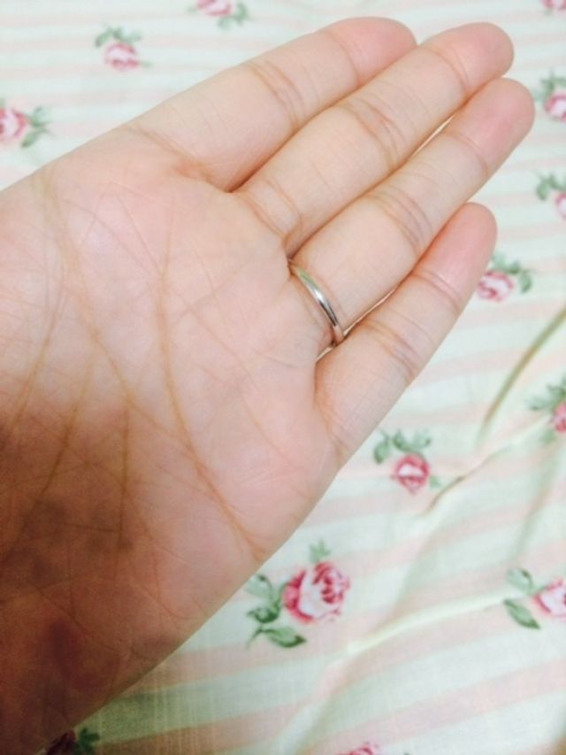 プラチナ製です。