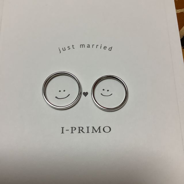 シンプルなデザインで気に入ってます♪