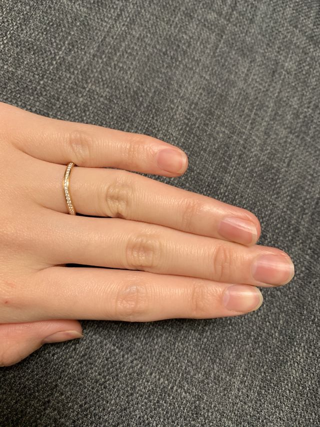 女性らしいデザインで、長く使えそうです。