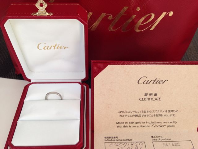 プラチナの結婚指輪を購入。