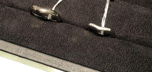 彼：3mm、私：2mmの9石