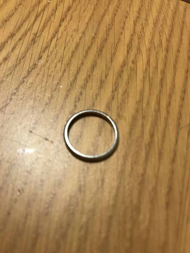 日常生活でも付けたかったので、シンプルなものにしました。