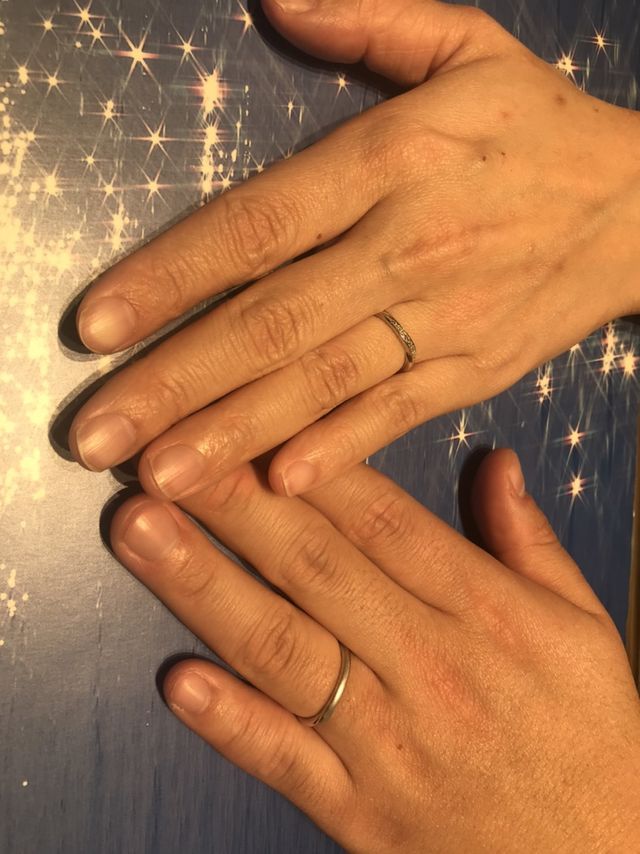 二人でつけている所です。