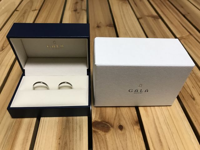 指輪と専用ケース