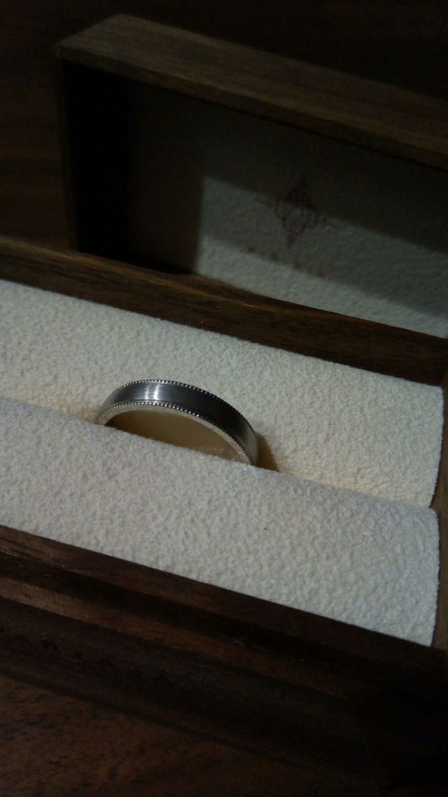 程よく輝く感じが素敵です。