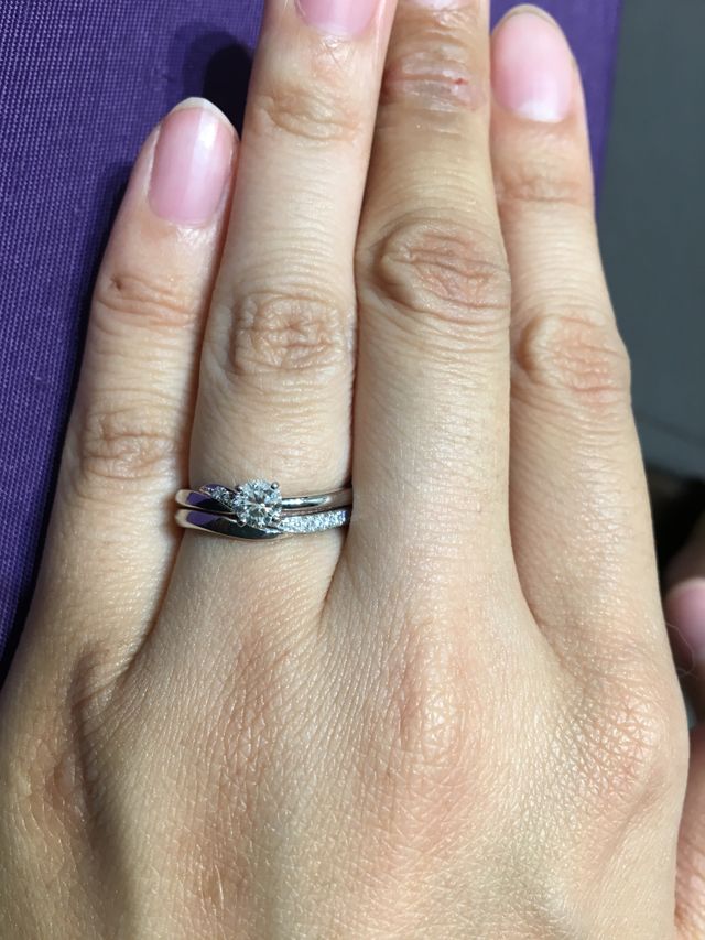 セットリングの一体感が素敵です