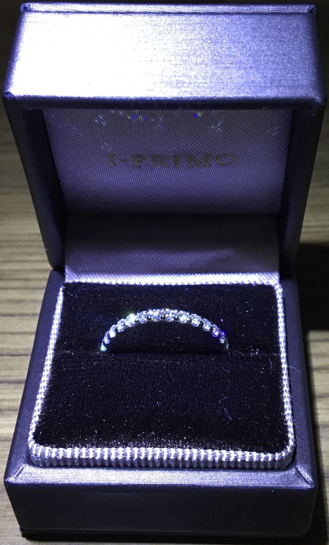 ダイヤモンドの輝きが格段美しくデザインも可愛い