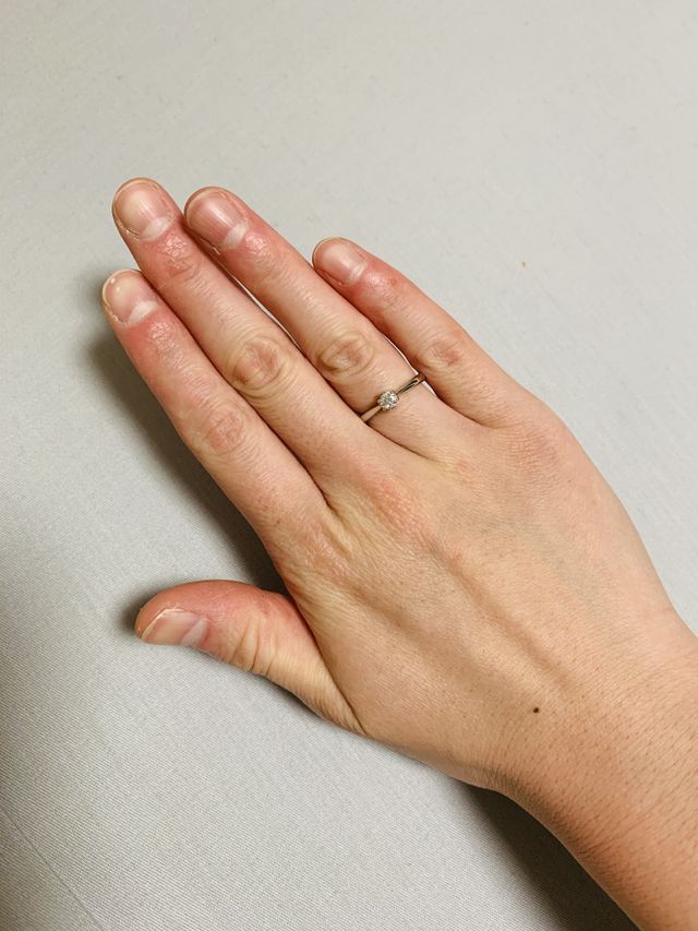 なんと言ってもセミオーダーがよかった！ダイヤもリングも満足！