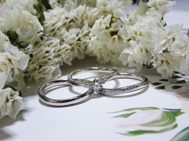 結婚、婚約指輪ともNatural Graceです