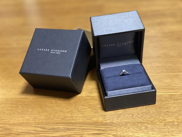 箱も高級感があって指輪も際立っていて大満足でした。