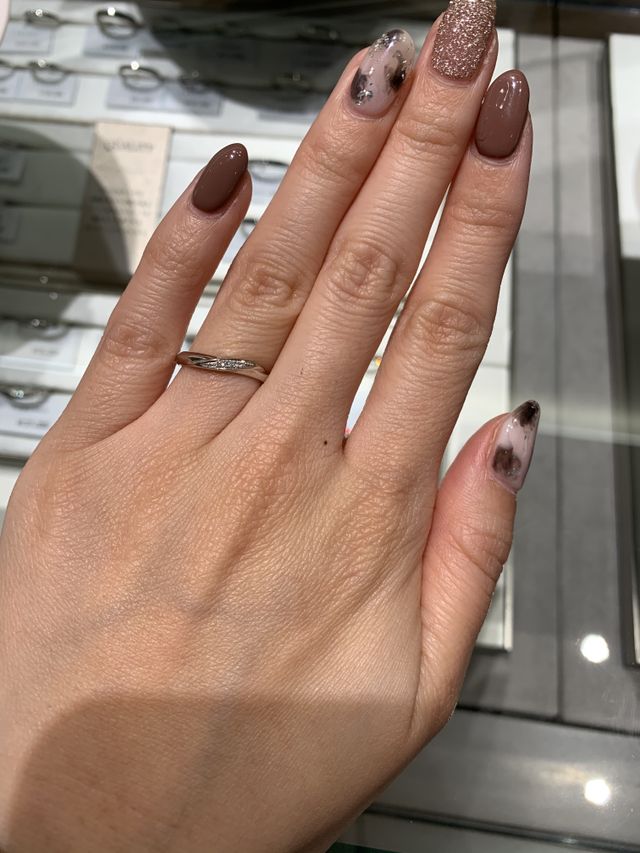 重ね付け用に試着しました。